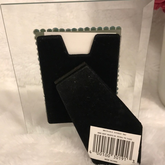 Snap Shots Clear Glass Blue Bedazzled Picture Frame Holds 2” x 3” Photo NWT - Picture 4 of 6